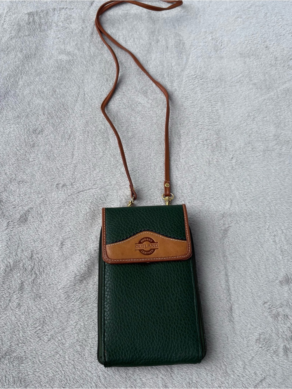 Vintage Outland Rugged Leather Green & Tan Leather Crossbody Bag READ